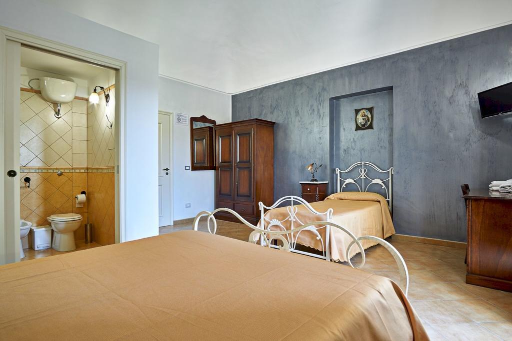 Villa Agriturismo Conte Ruggero à Centuripe Extérieur photo