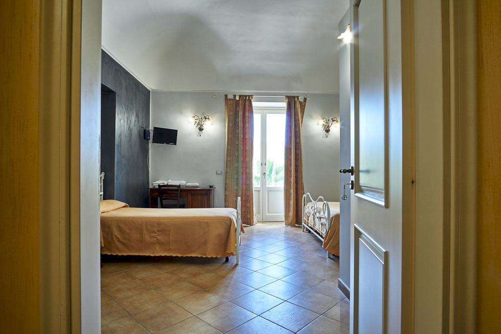 Villa Agriturismo Conte Ruggero à Centuripe Extérieur photo