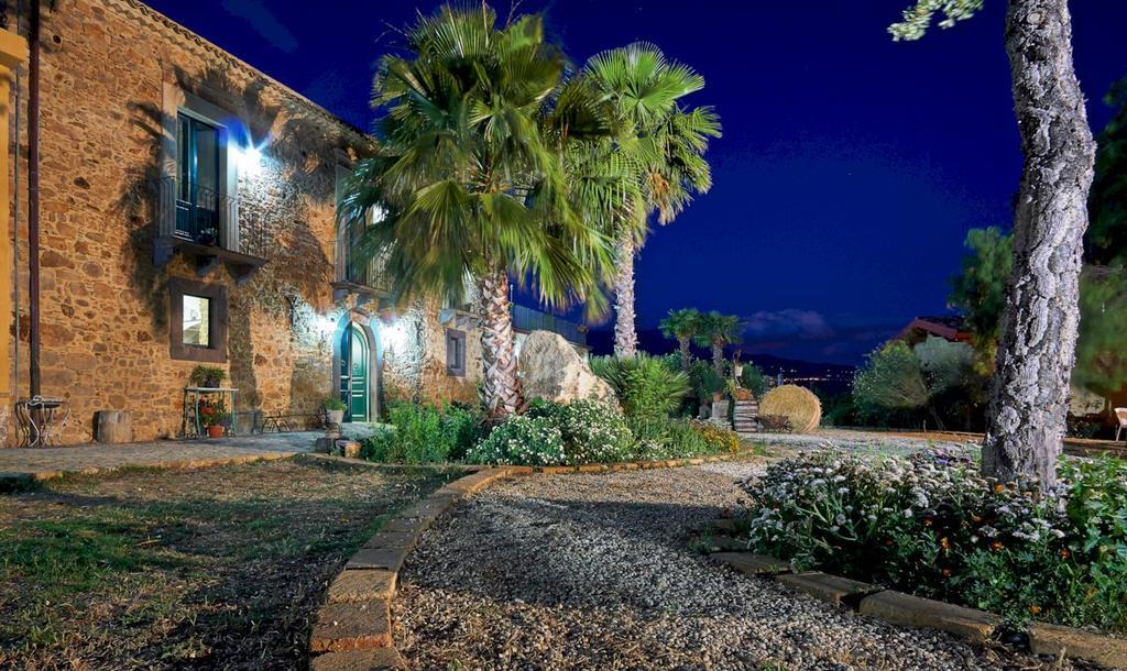 Villa Agriturismo Conte Ruggero à Centuripe Extérieur photo